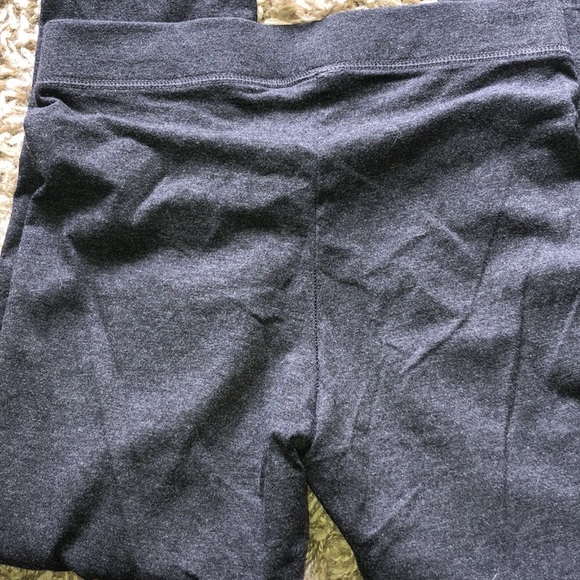 Pink Victoria’s Secret gray leggings size XS comfy cozy leggings pants causal​​ - Picture 5 of 5